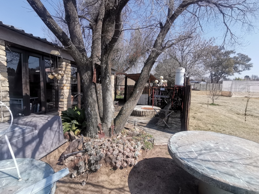 5 Bedroom Property for Sale in Senekal Free State